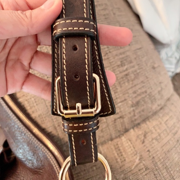 Dooney and Bourke genuine leather - Picture 5 of 11